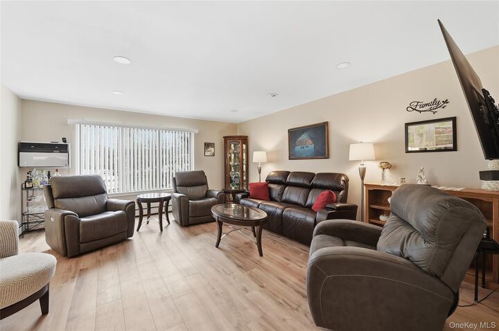 Property Photo:  17 Butler Drive  NY 10924 