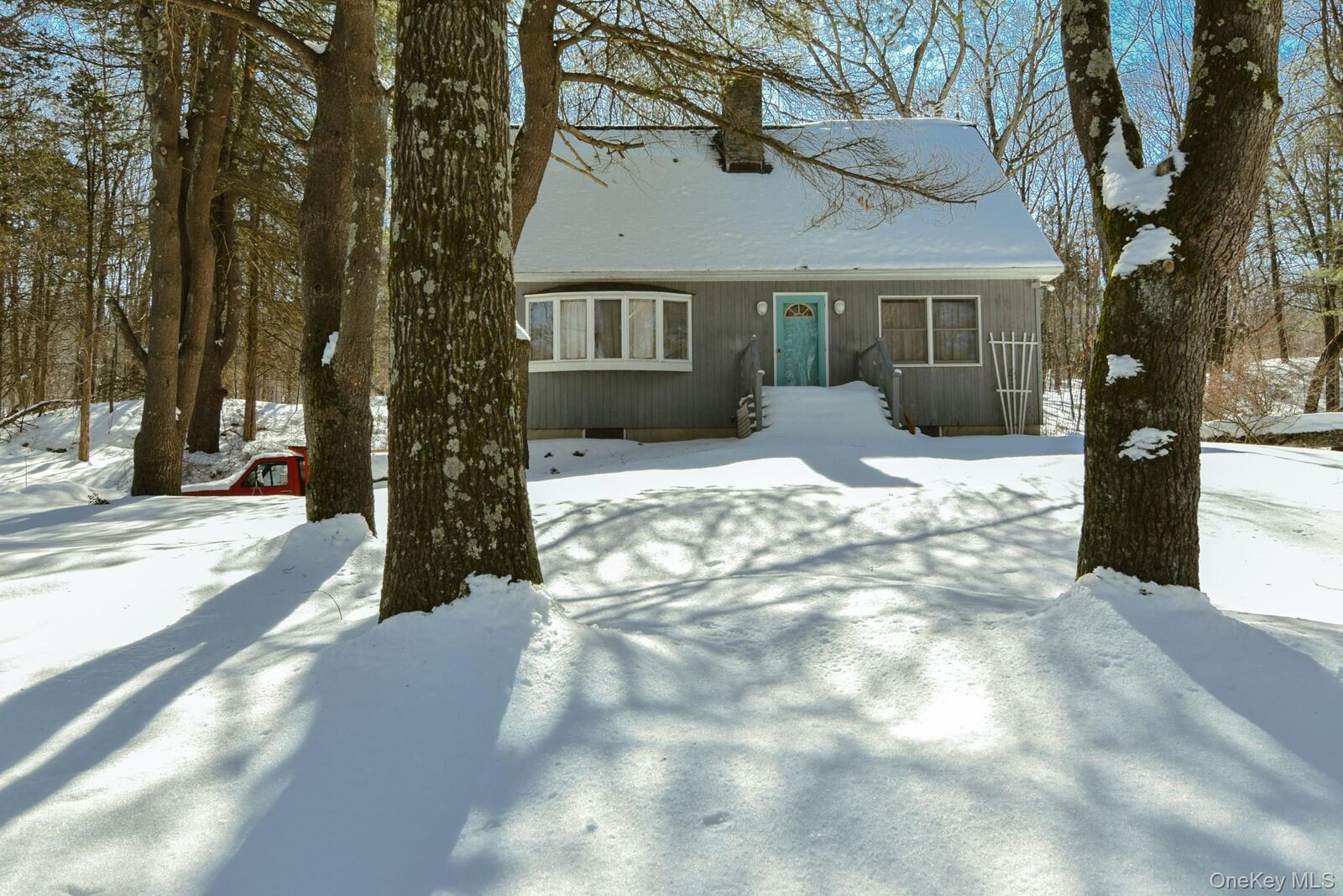 Property Photo:  94 Hill Top Road  NY 12572 