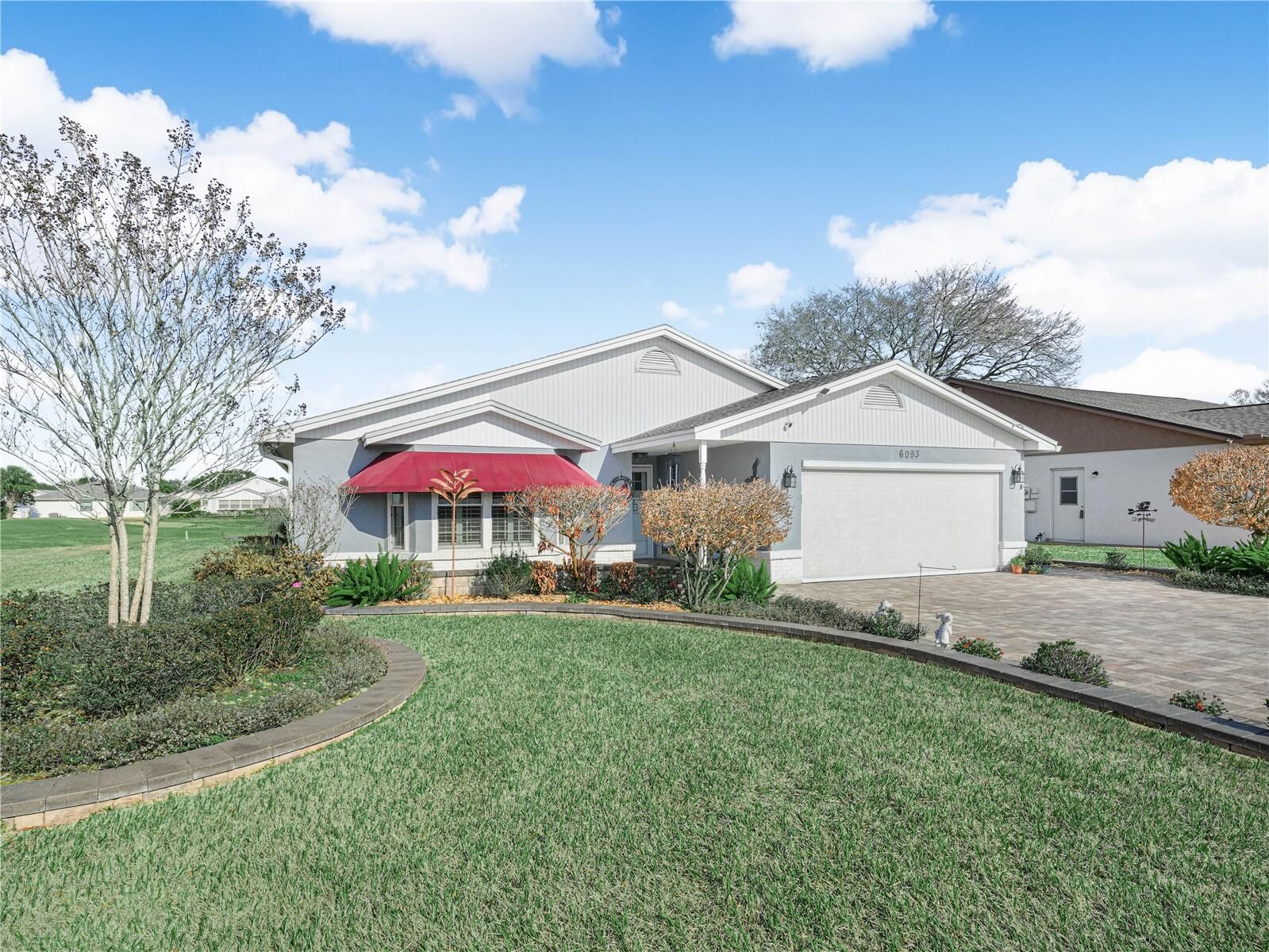 Property Photo: 6093 Seagull Lane FL 33809