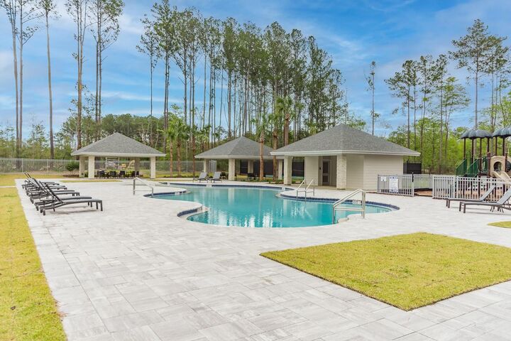 Property Photo:  598 SW 144th Drive  FL 32669 