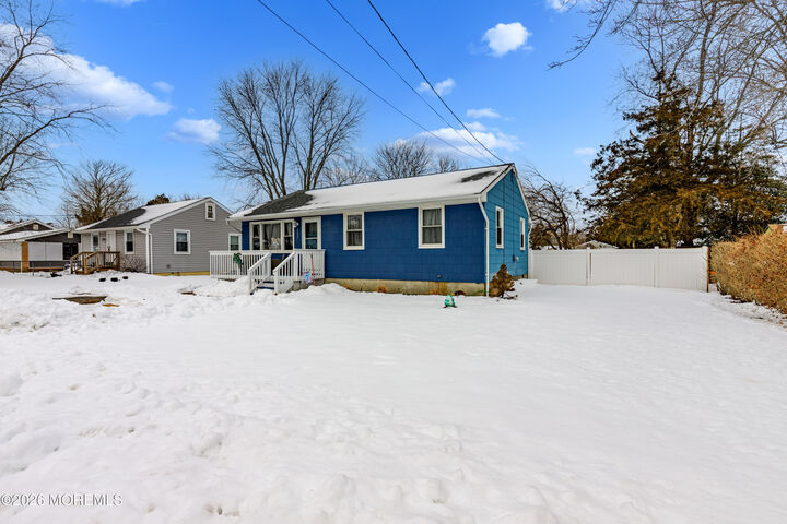 Property Photo: 117 W Arverne Avenue NJ 08740