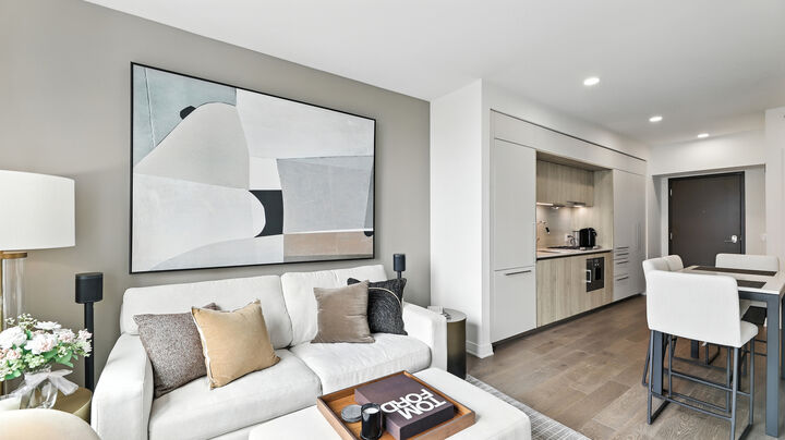 Property Photo: 211 N Harbor Drive 3605 IL 60601