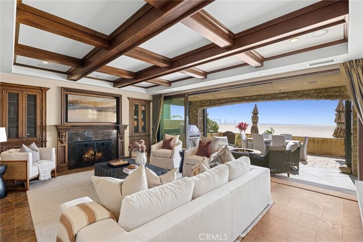 Property Photo: 1414 W Oceanfront CA 92661