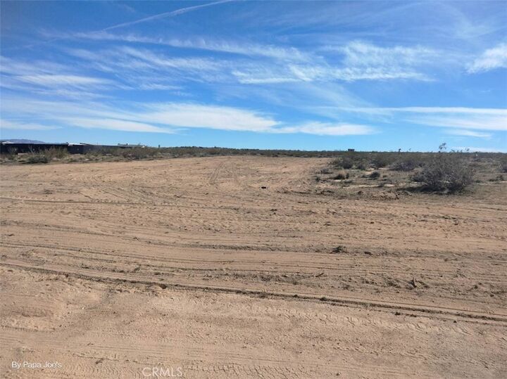 Property Photo:  60649 Stagemans  CA 92285 