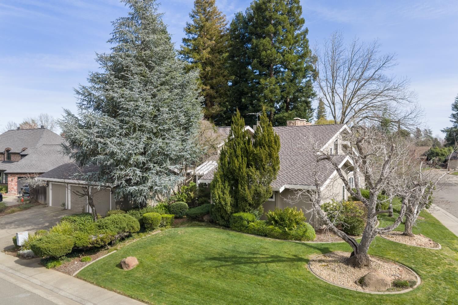 Property Photo:  1744 Haggin Grove Way  CA 95608 