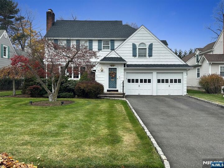 Property Photo:  127 Central Avenue  NJ 07452 