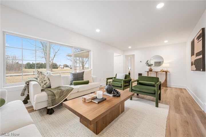 Property Photo:  15938 W South Range Road  OH 44460 