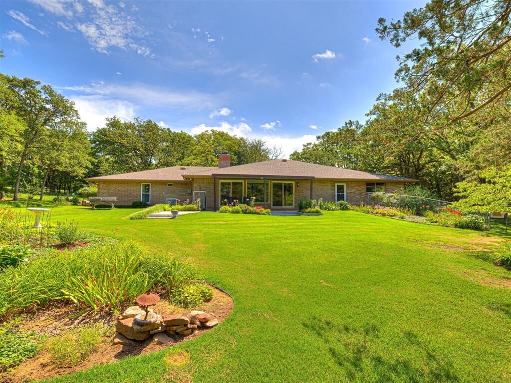 Property Photo:  3616 Flora Drive  OK 73026 