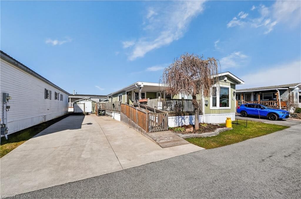 Property Photo:  3033 Townline Road 92  ON L0S 1S1 