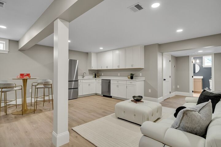 Property Photo:  1 Cushing Street  MA 02420 