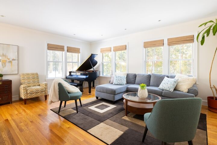 Property Photo: 6 Paul Street 2 MA 02459