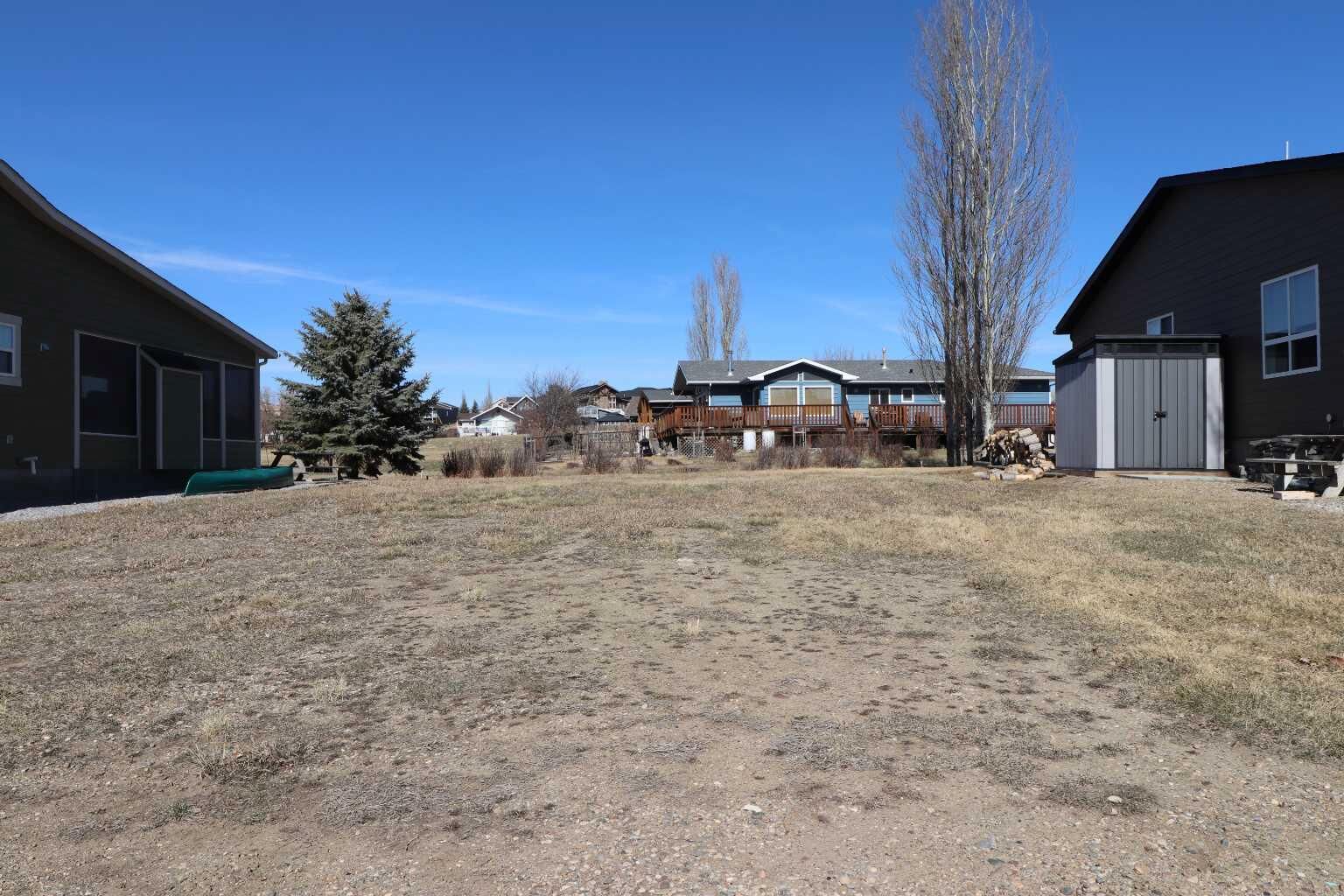 Property Photo: 663 Lakeside Drive AB T0L 0R0