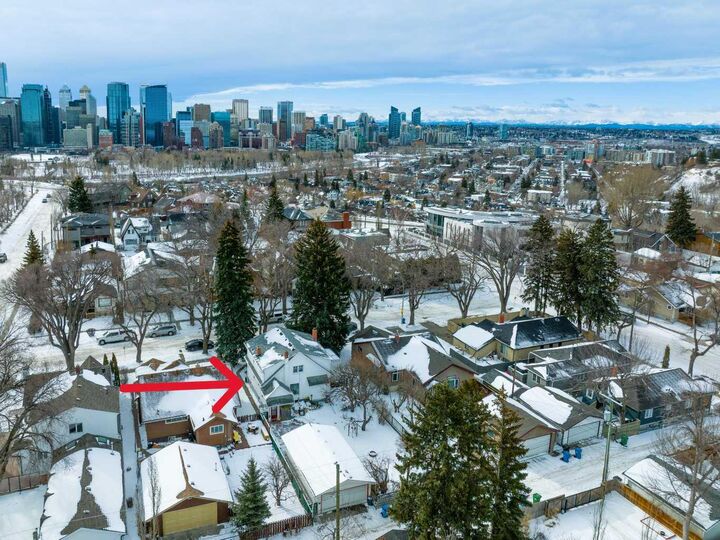 Property Photo: 408 11 Avenue NW AB T2M 0B9