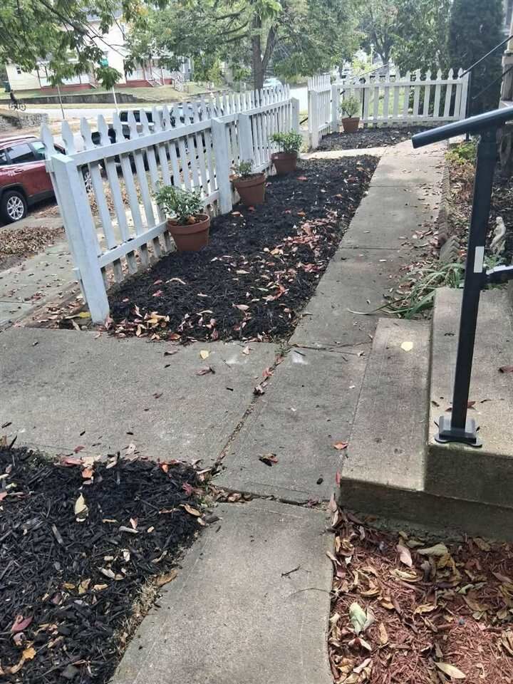 Property Photo:  406 N 13th Street 408 North 13th Street  IN 47374 