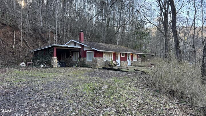 Property Photo:  325 Autumn Lane  TN 37738 