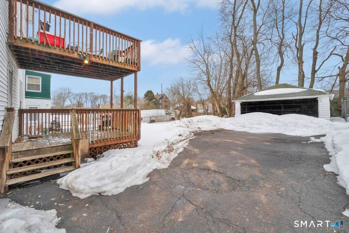 Property Photo: 411 Ellis Street CT 06051