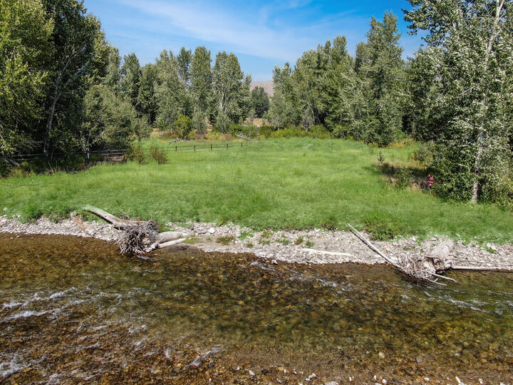 Property Photo: 146 River Ranch Rd ID 83340