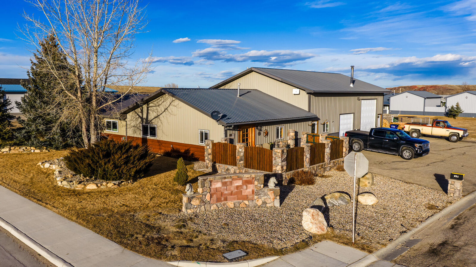 Property Photo: 201 Flatiron Drive WY 82834