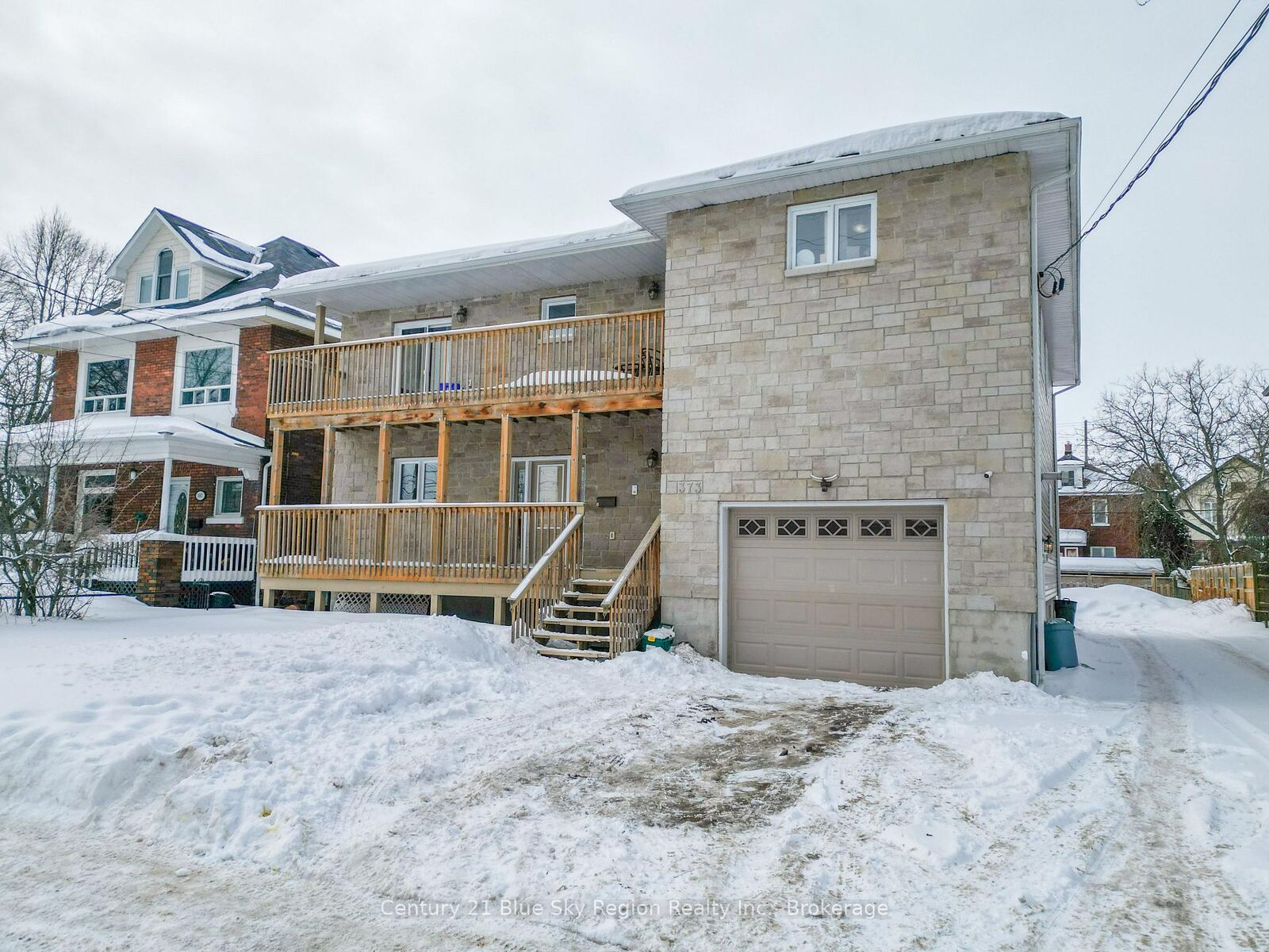 Photo de la propriété:  373 First Avenue E  ON P1B 1K2 