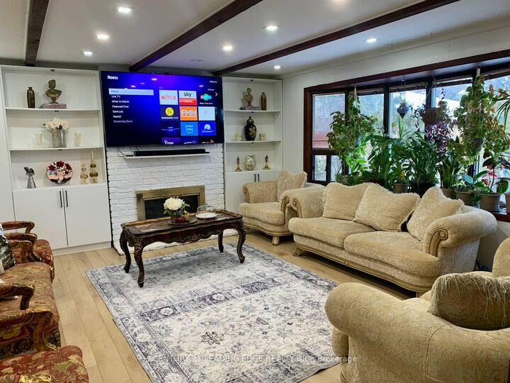 Property Photo: 91 Lucas Street ON L4C 4P4