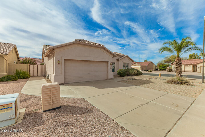 Property Photo:  1413 E Peach Tree Drive  AZ 85249 