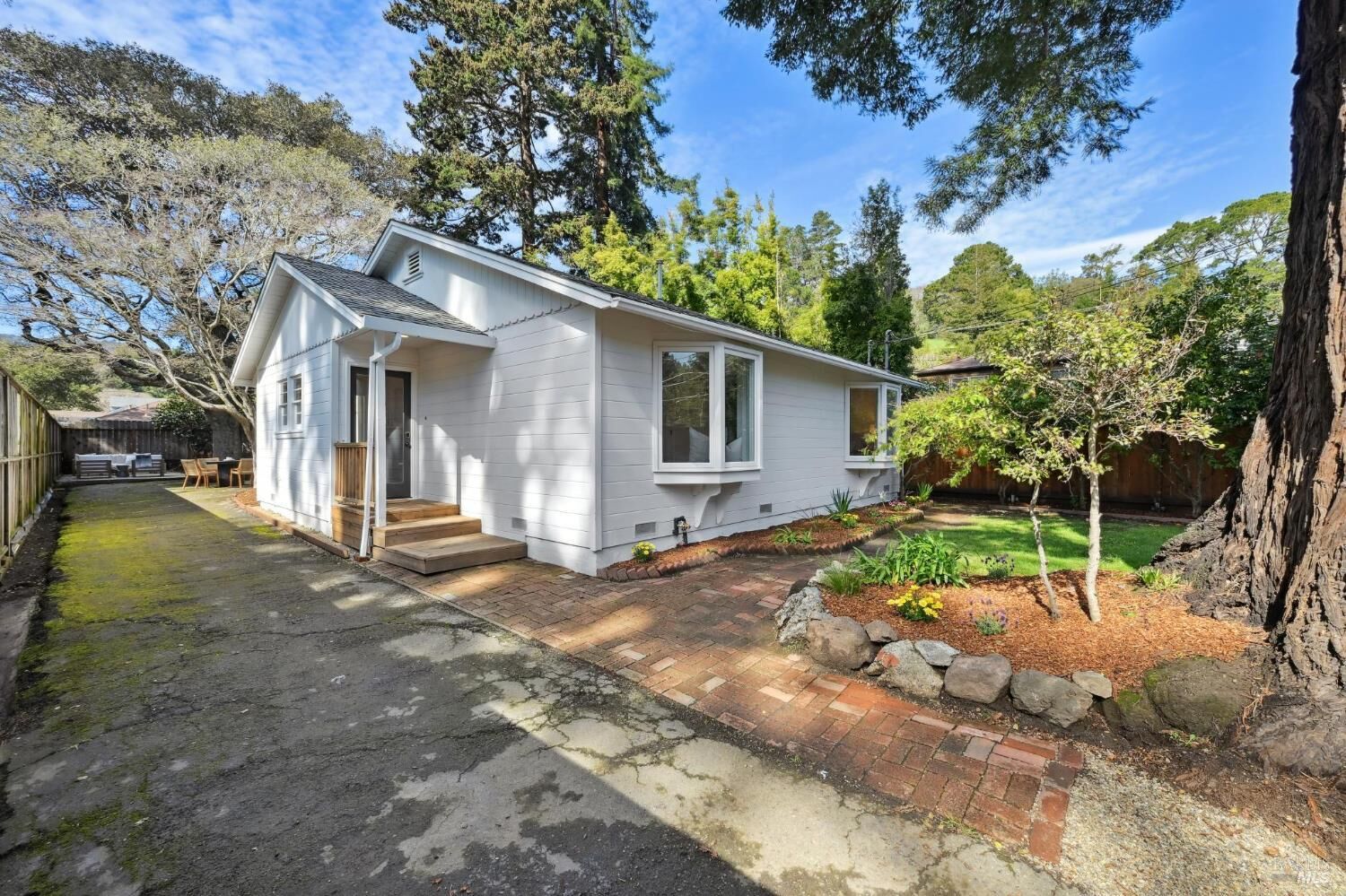 Property Photo: 404 Spruce Street CA 94941