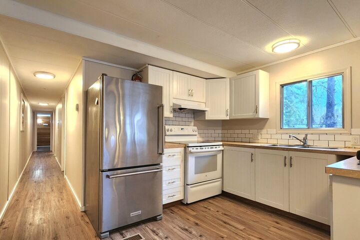 9304 Upper Lillooet River Fsr — photo 1