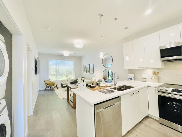7375 Horne Street 515 — photo 1