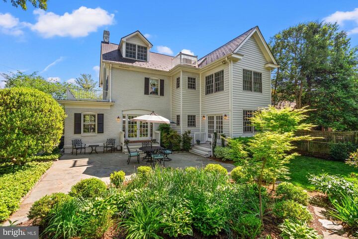 Property Photo:  6108 Vernon Terrace  VA 22307 