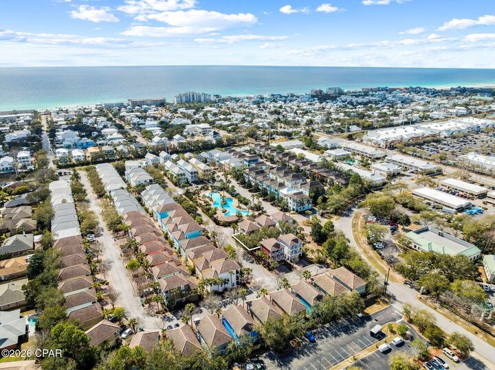 Property Photo:  4551 Village Way  FL 32541 