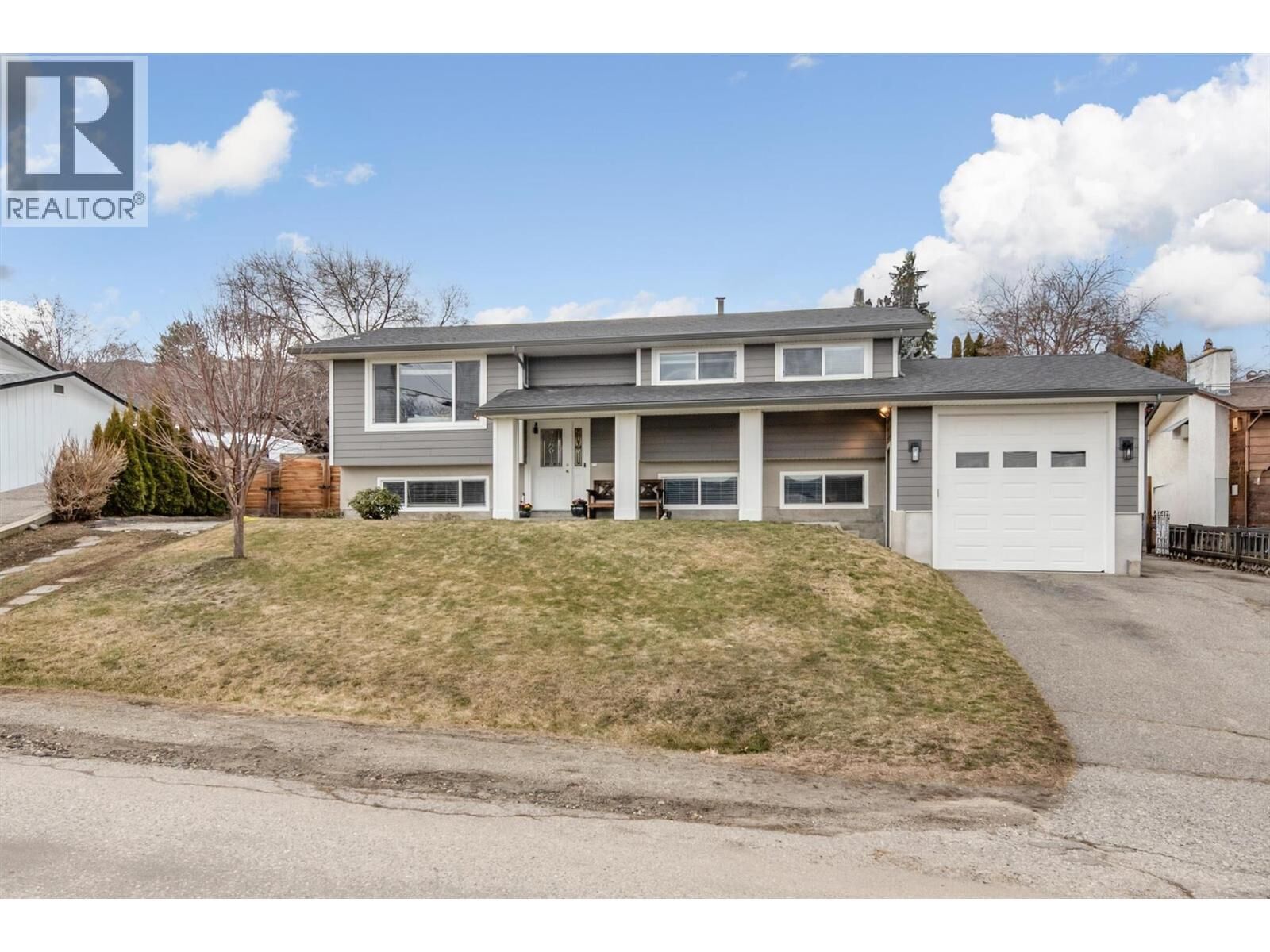 Property Photo:  1832 Golbeck Court  BC V1P 1L7 