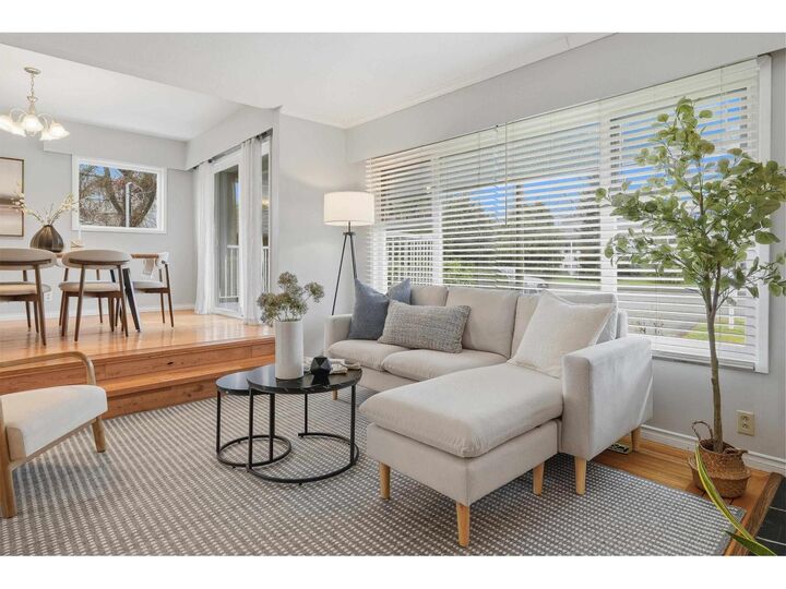 Property Photo:  1350 Finlay Street  BC V4B 4L2 