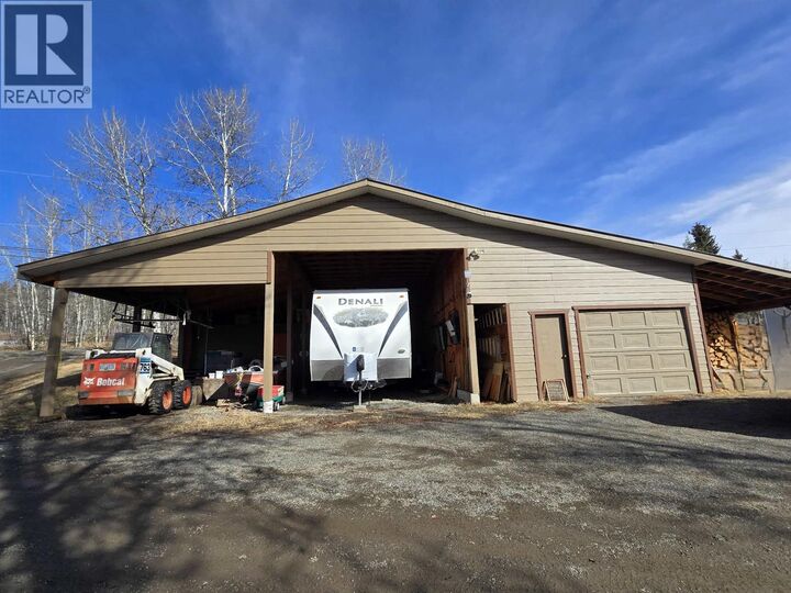 Property Photo: 6072 Lakeshore Drive BC V0K 2E3