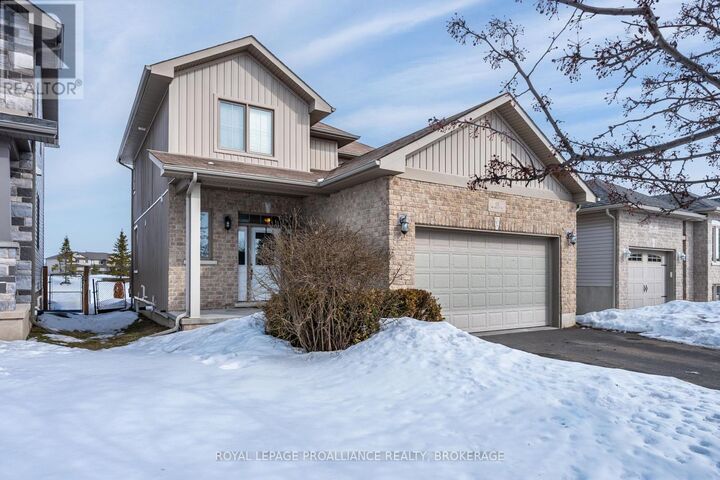 Property Photo: 121 Blakely Street ON K7N 0A3