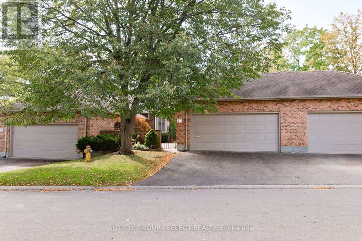 Property Photo:  1443 Commissioners Road West 37  ON N6K 1E2 