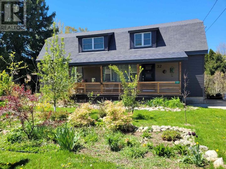 Property Photo:  32 Ann Street  ON N0M 1B0 