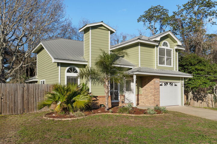 Property Photo: 20 Meigs Drive FL 32579