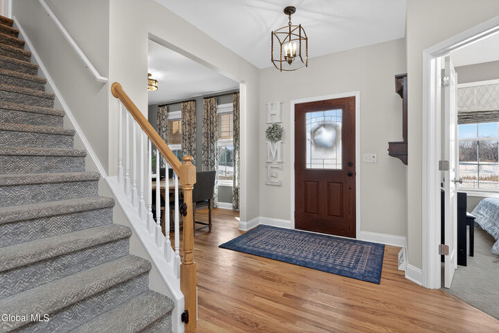 Property Photo:  4 Matthews Court  NY 12047 