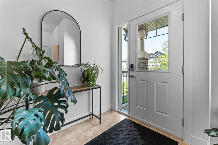 Property Photo: 5432 Allbright Square SW AB T6W 3H7