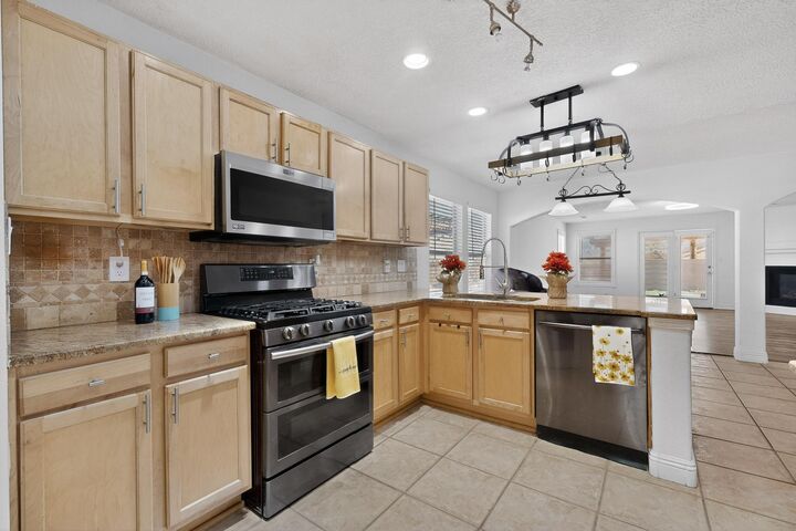 Property Photo: 10736 Marble Stone Drive NW NM 87114