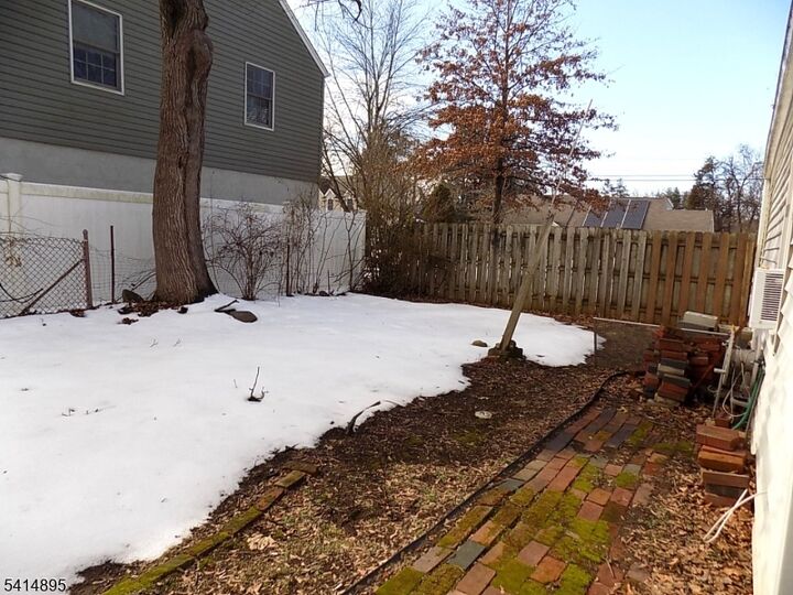 Property Photo: 21 Romondt Rd NJ 07444