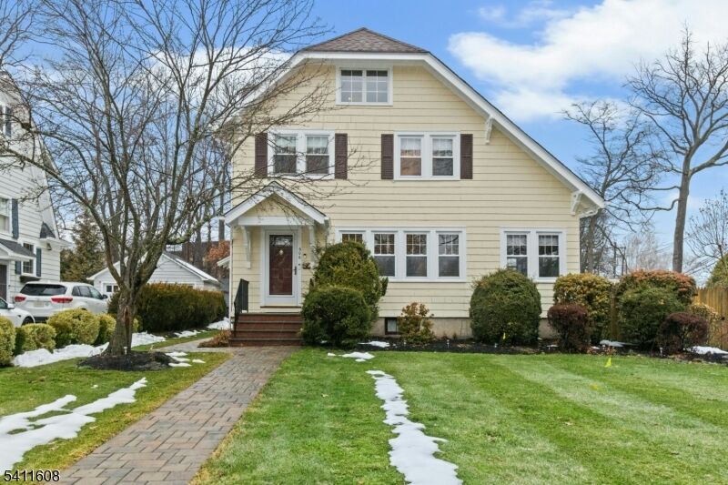 Property Photo:  606 Dorian Rd  NJ 07090 