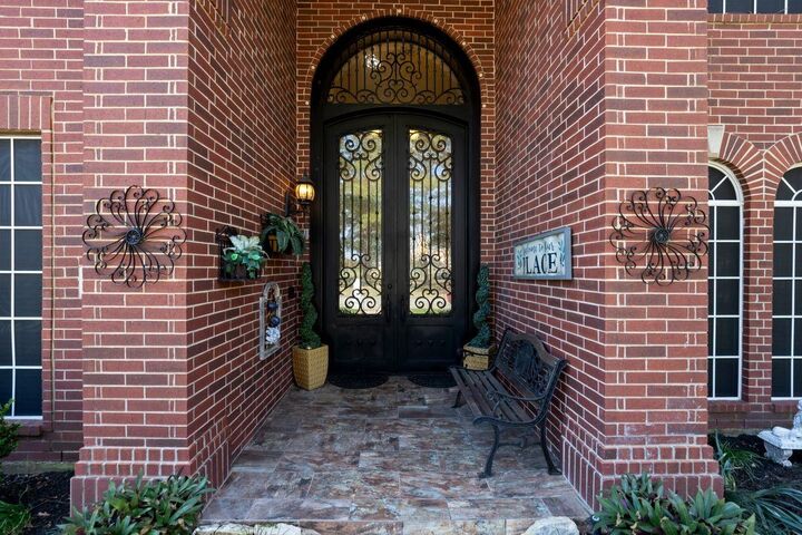 Property Photo:  17507 Lone Wolf Pass  TX 77095 