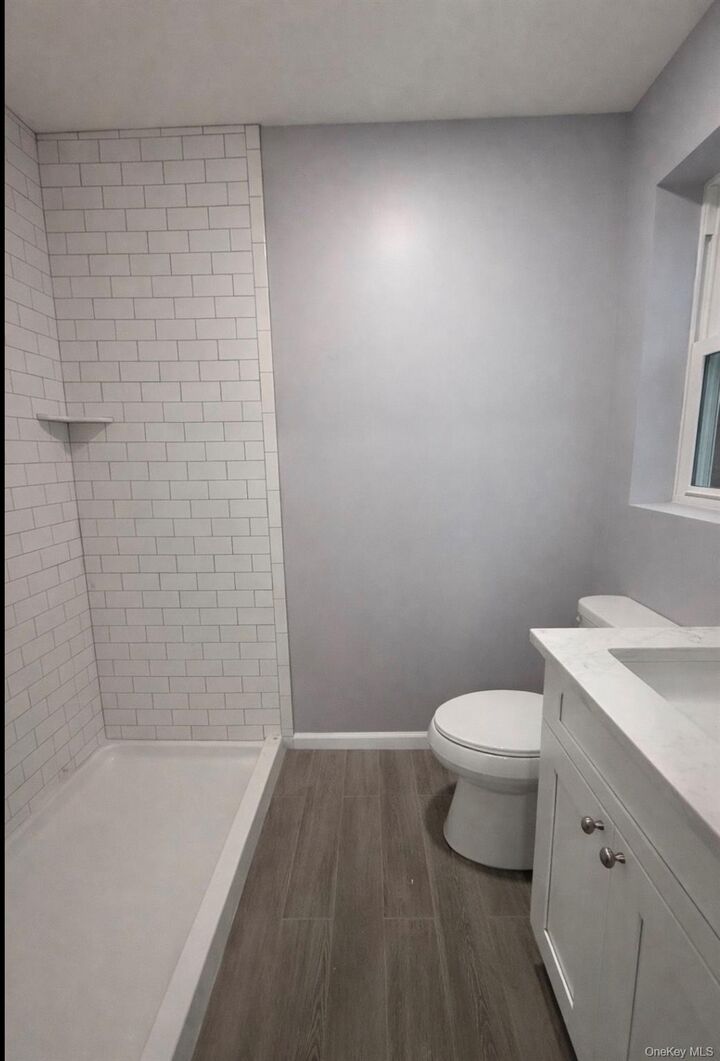 Property Photo:  19 Lee Avenue 2  NY 10980 