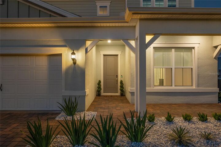 Property Photo: 13363 Panama Beach Court FL 32827