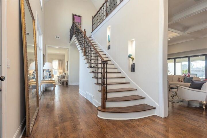 Property Photo: 3189 Chapel Woods Cv TN 38139