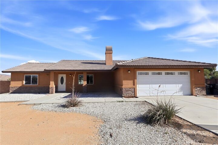 Property Photo:  13071 Clallam Rd  CA 92308 