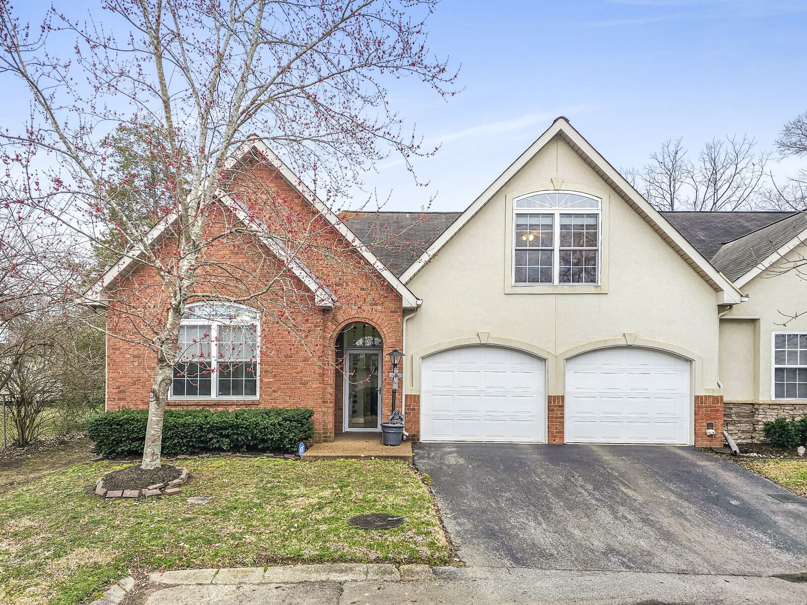 Property Photo:  2521 Pennington Bend Rd 210  TN 37214 