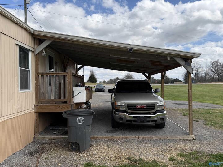 Property Photo: 25 County Road 120 AL 35650