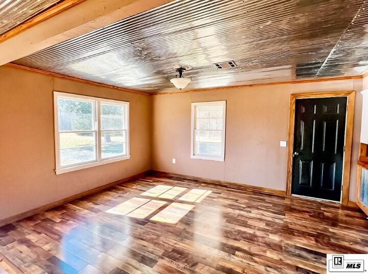Property Photo:  1133 Roundhill Road  LA 71263 